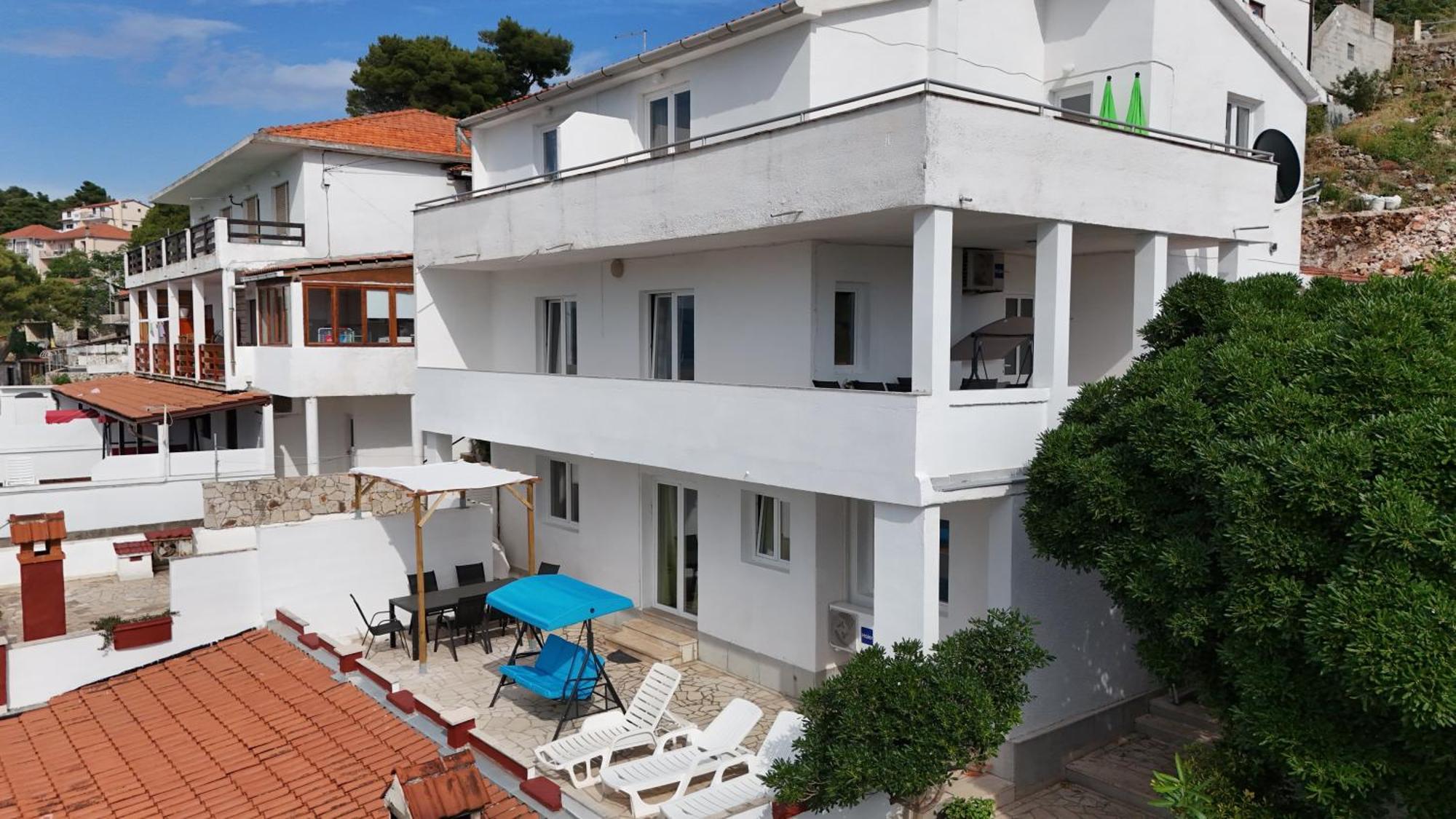 Apartments Peronja Jelsa Seafront Exterior foto